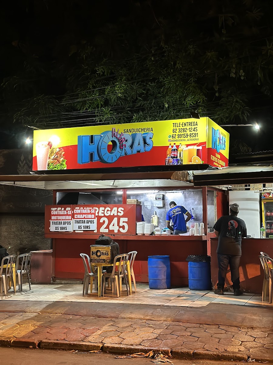 Altas Horas Sanduicheria